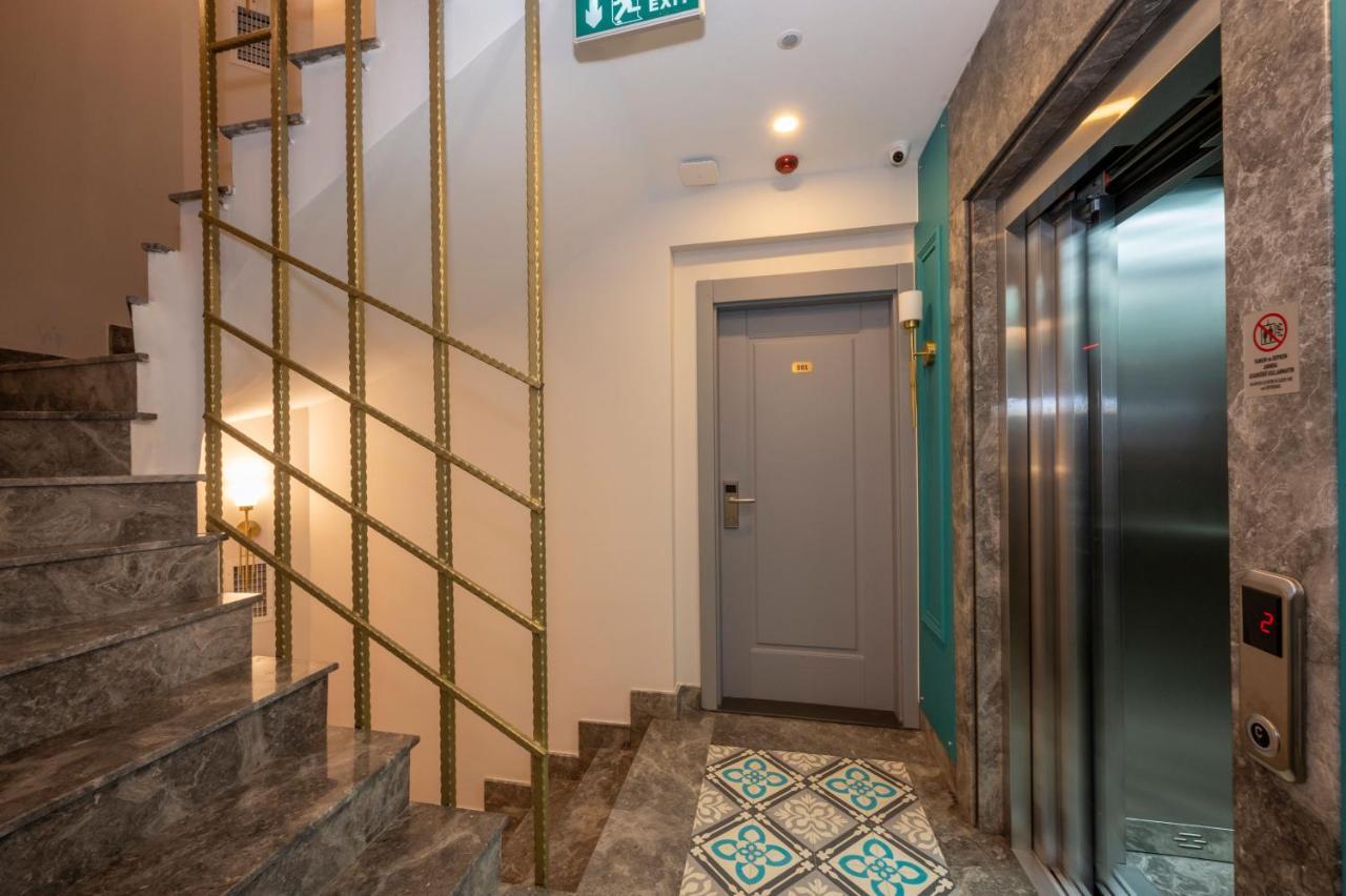Lynda Hotel Istanbul Bagian luar foto