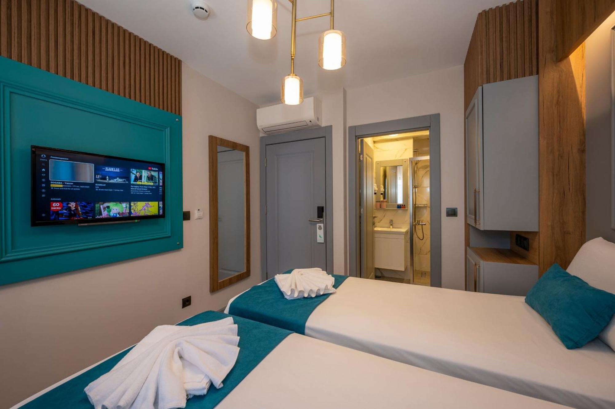 Lynda Hotel Istanbul Bagian luar foto